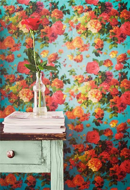 ιδέες σχεδιασμού τοίχου σαλονιού λουλούδι μοτίβο πολύχρωμες vintage ταπετσαρίες
