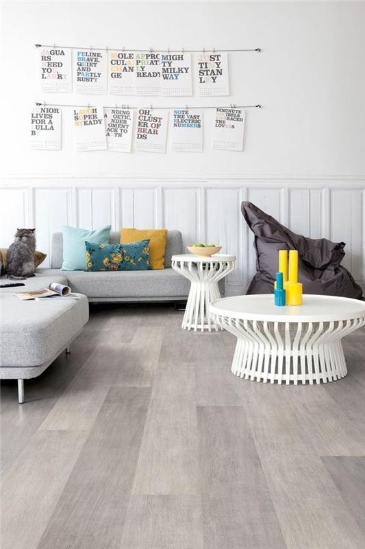 σαλόνι ιδέες επίπλωσης laminate δάπεδα πλαϊνά τραπέζια κομψά μαξιλάρια ρίψης