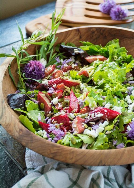 yat-cheese-with-rhubarb-as-a-fresh-salad