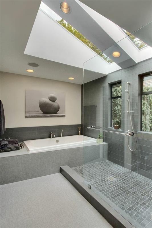 σύγχρονος σχεδιασμός μπάνιου σε γκρι χρώμα