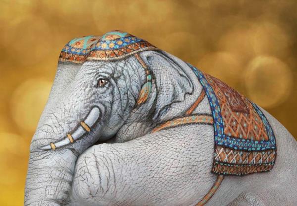 ελέφαντας σύγχρονης τέχνης