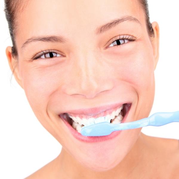 Βουρτσίστε σωστά τα δόντια σας συμβουλές οδοντιατρικής φροντίδας